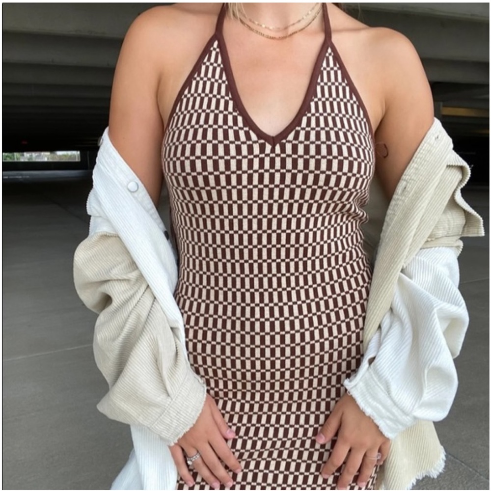 NWT Halter Dress 🤎🤍👗